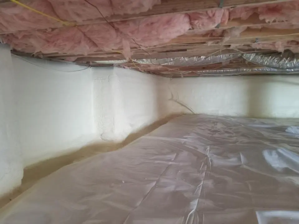 Crawl space encapsulation with closed-cell spray foam for Metal Roof Coating in Belvedere Park
